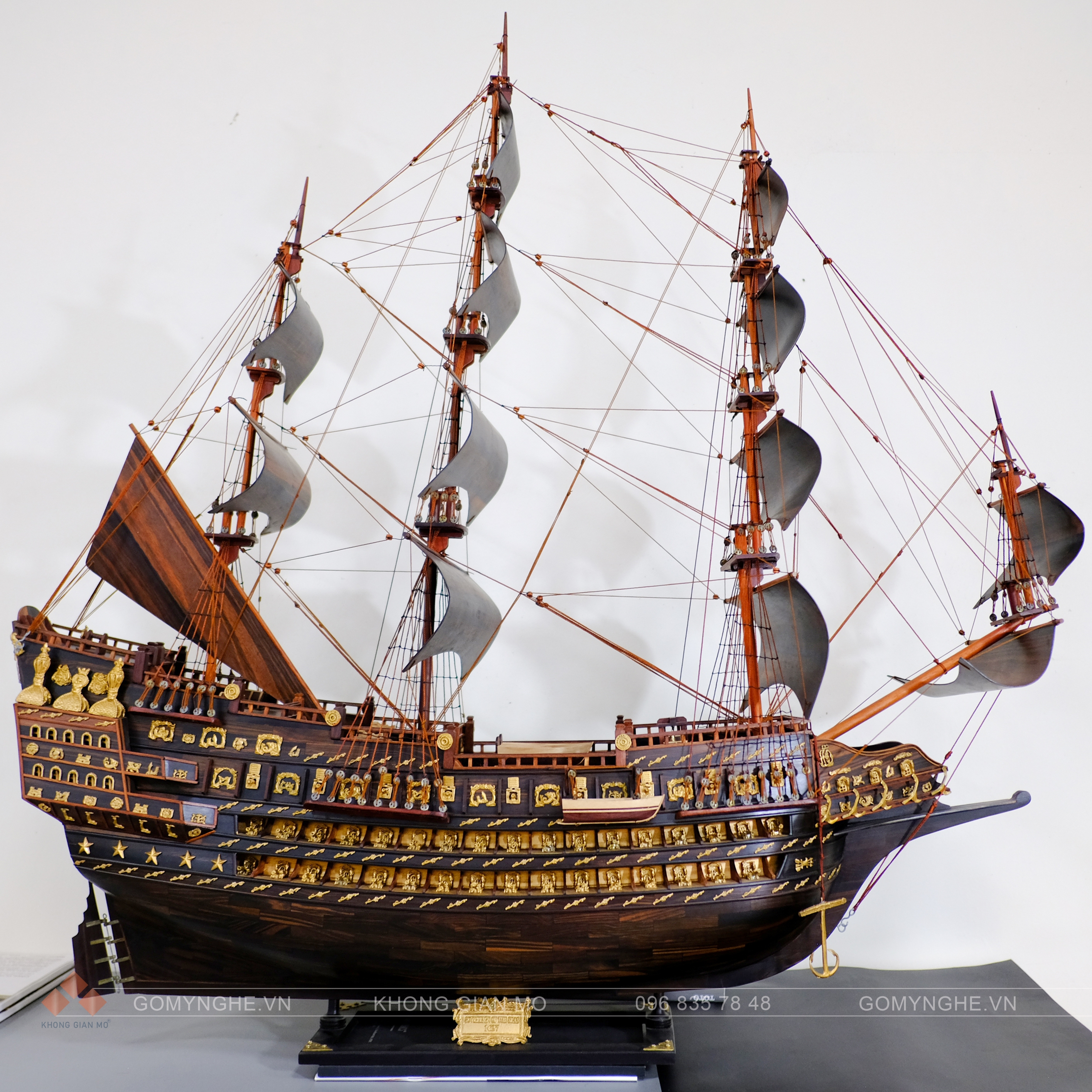 thuyen-buom-go-mun-thuan-buom-xuoi-gio_1.jpg