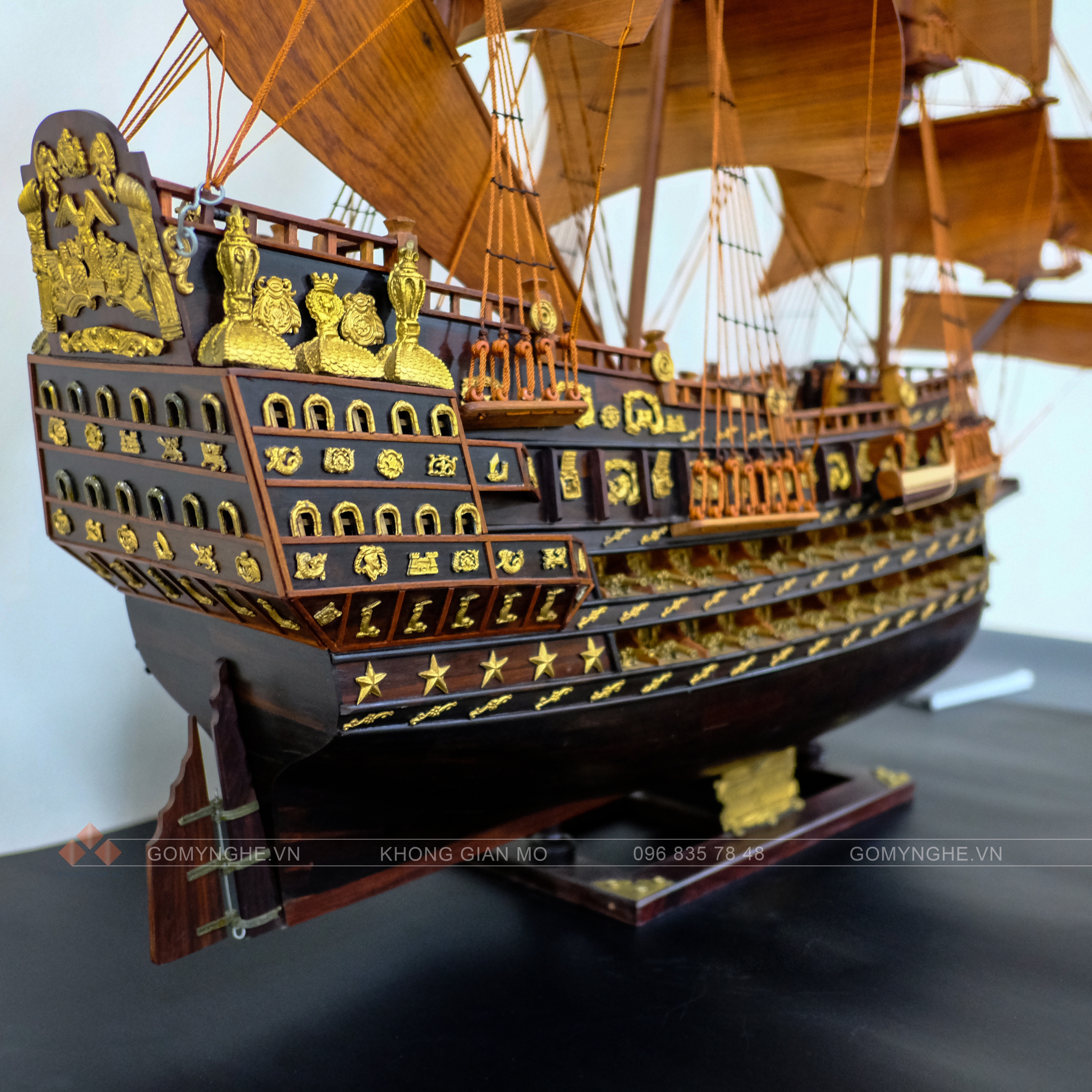 thuyen-buom-go-thuan-buom-xuoi-gio-go-mun_6.jpg