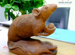 Tượng Gỗ Để Bàn Làm Việc Tượng Chuột Ôm Thỏi Vàng Gỗ Mỹ Nghệ 