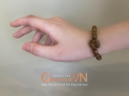 Vòng Tay Phong Thủy Gỗ Trầm